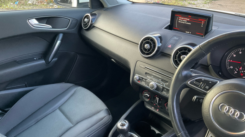 Audi A1 1.0 TFSI Sport 5dr Petrol Hatchback